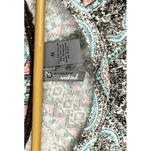 New Directions Weekend Boho Top‎ Medium Asymmetrical Earthy Paisley Free Spirit - Picture 3 of 3